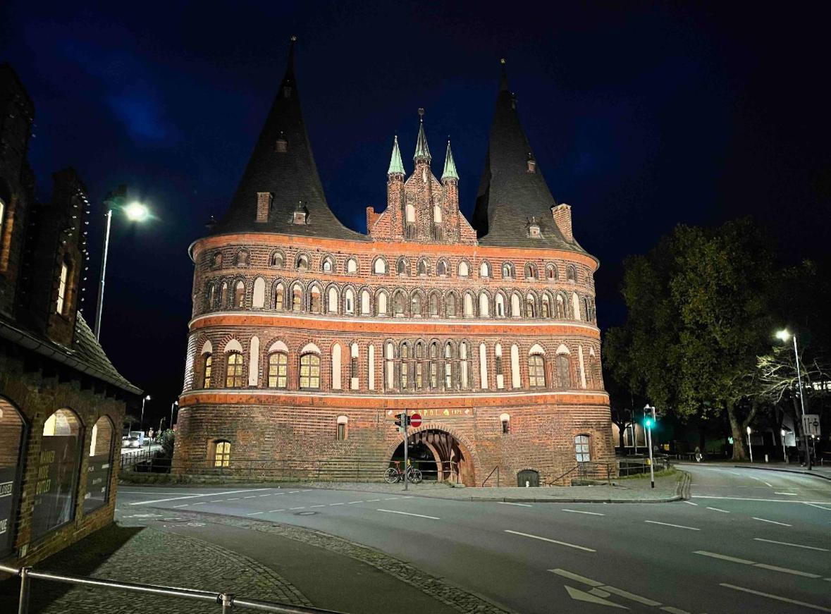 Ferienwohnung Hansetraum Luebeck Exterior photo